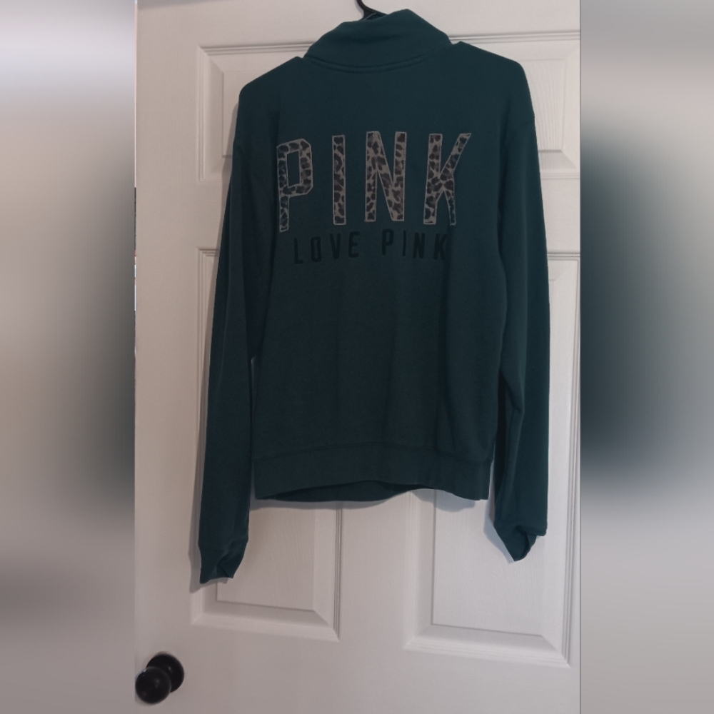 Victoria Secret pullover Size small